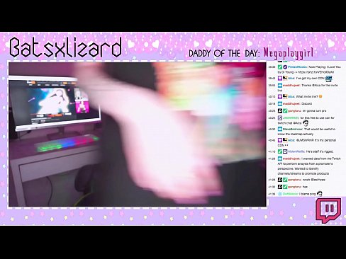 ❤️ GAMER GLÖMDE ATT STÄNGA AV STRÖMMEN OCH SPRUTAR LIVE I SÄNDNING ❤️ Super porr at sv.oldsex.ru ️❤